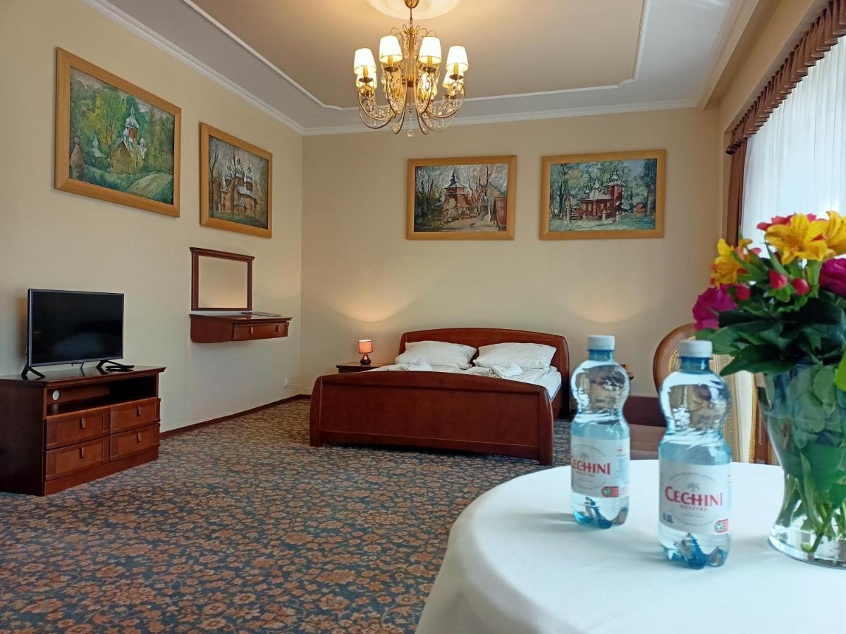 Victoria Cechini Hotel Krynica Zdroj Luaran gambar