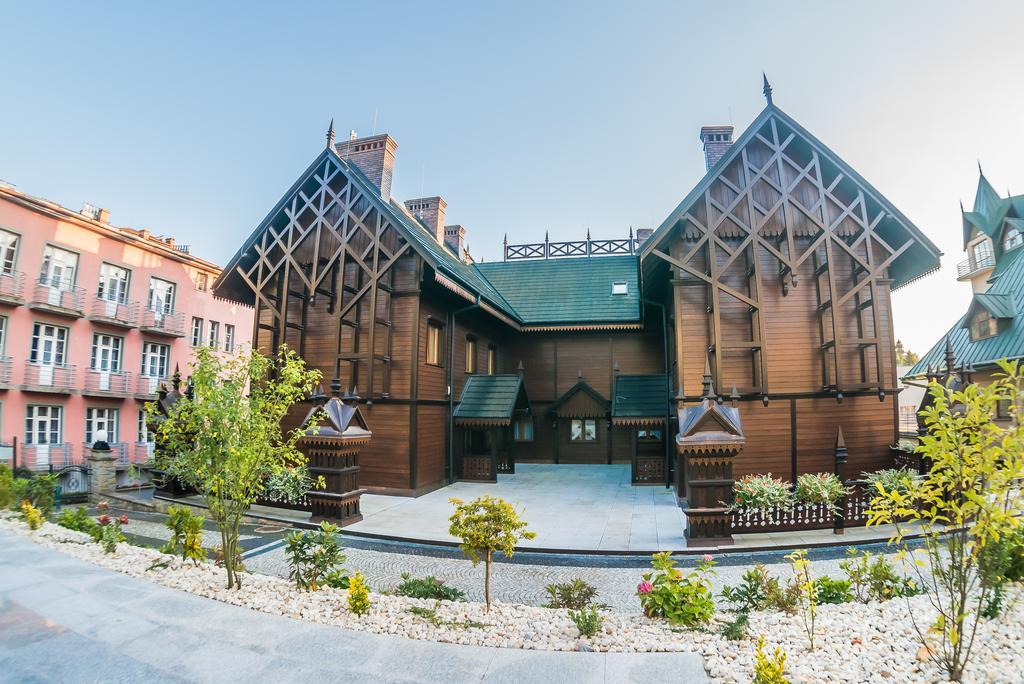 Victoria Cechini Hotel Krynica Zdroj Luaran gambar
