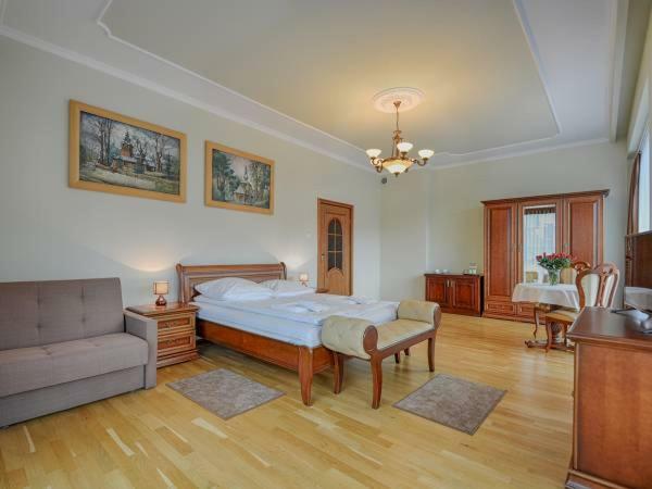 Victoria Cechini Hotel Krynica Zdroj Luaran gambar